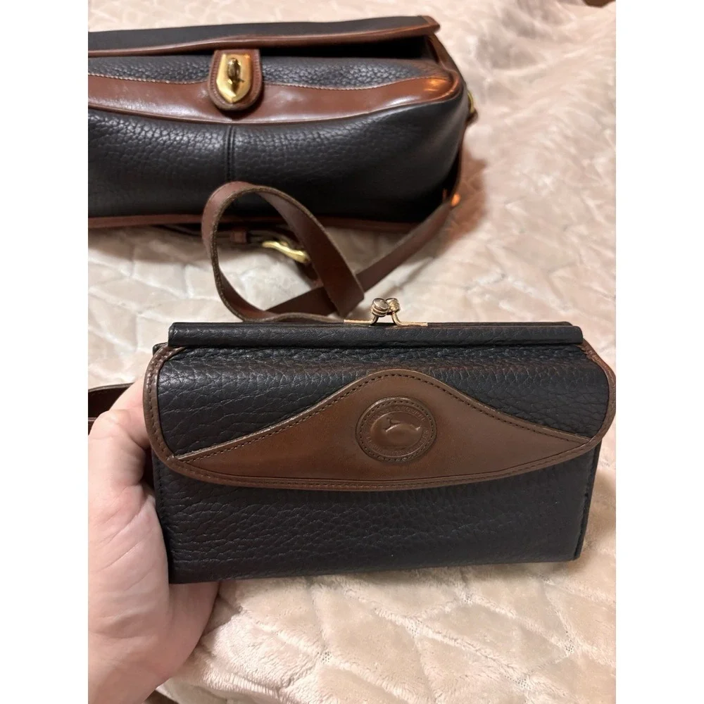 Vtg Dooney & Bourke AWL Navy Brwn Leather Satchel Crossbody Kiss Lock Wallet Set